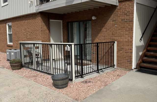 1543 Main Street #3 - 1 Gallery 1