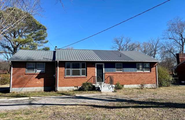 3 Bed, 1.5 Bath in Murfreesboro, *Big Yard* - 1019 Netherland Drive, Murfreesboro, TN 37130 3 Bed, 1.5 Bath in Murfreesboro, *Big Yard* - 1019 Netherland Drive, Murfreesboro, TN 37130