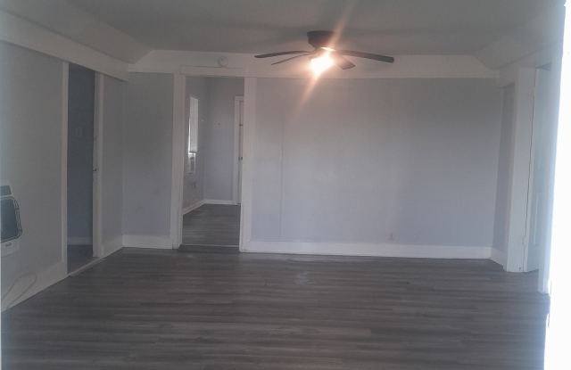 424 E Martin Luther King Drive Gallery 4