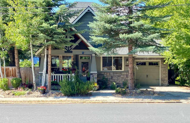 *Coming Soon* Charming Old Bend Rental | 3 Bedrooms + 2 Baths, Walk to Downtown  River photos photos