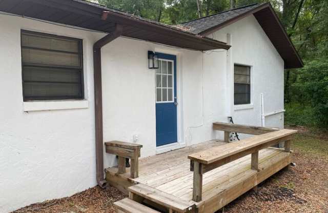 3361 Northeast 56th Avenue - 3361 Northeast 56th Avenue, Marion County, FL 34488