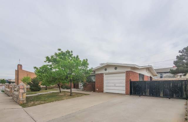 Welcome home! - 9632 Montwood Drive, El Paso, TX 79925