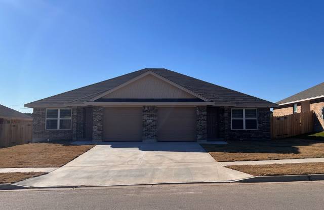 For Rent: Brand New 3-Bedroom Duplex Home with Modern Amenities photos photos