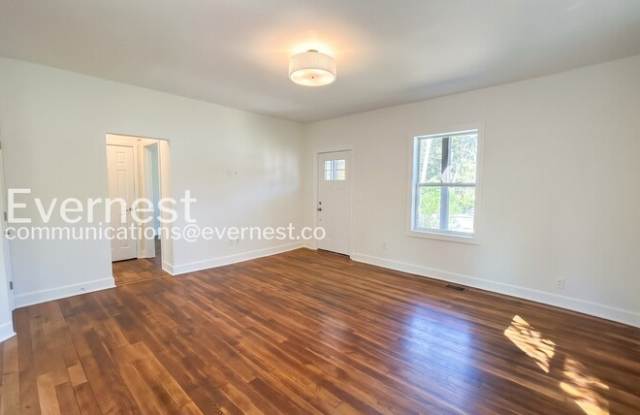 840 Seymour Avenue Gallery 3