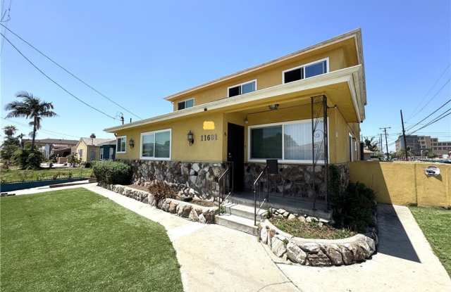 11601 Birch Avenue photos photos