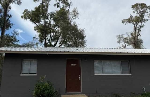 1 Bed  1 Bath Townhouse For Rent photos photos