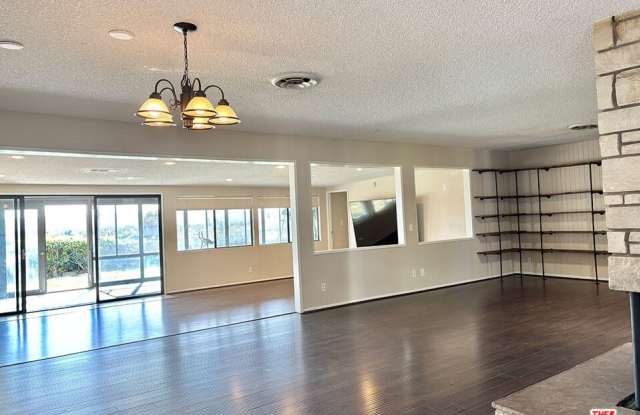 16312 Itasca St photos photos