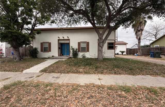 426 Palmero Street photos photos