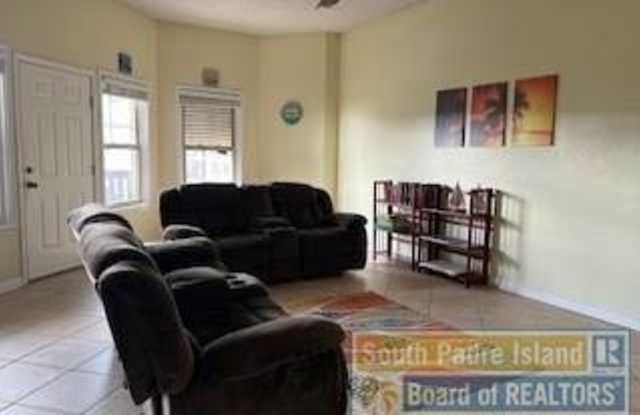77 Santa Isabel Blvd. Gallery 4