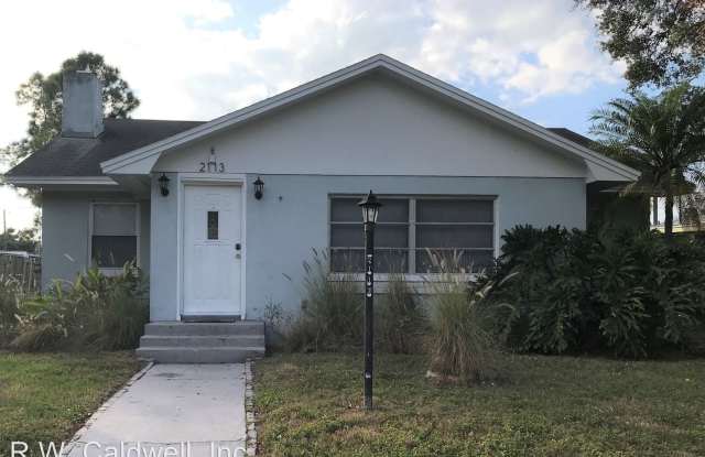 2113 52nd St S - 2113 52nd Street South, Gulfport, FL 33707