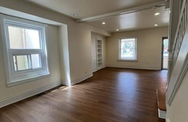 402 JEFFERSON Avenue Gallery 4