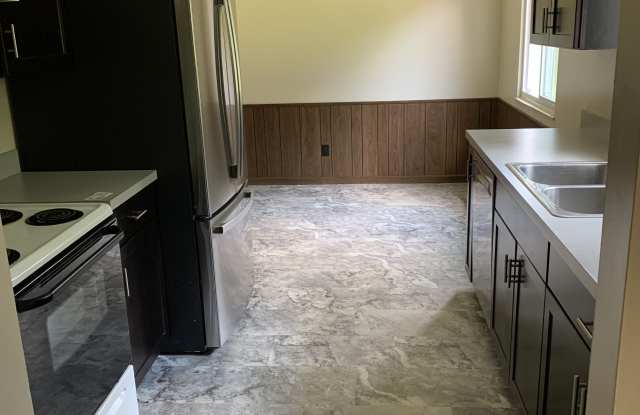 2458 Spade Road photos photos