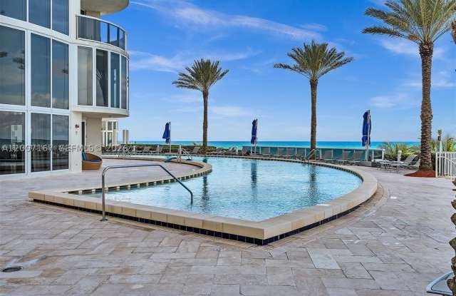 17201 Collins Ave photos photos