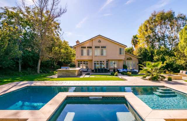 18419 Saint Moritz Dr - 18419 Saint Moritz Drive, Los Angeles, CA 91356