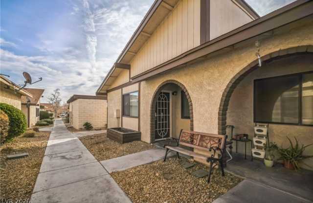 5733 Smoke Ranch Road photos photos