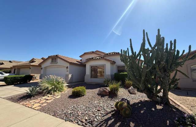 2321 W Straight Arrow LN, Phoenix, AZ 85085 Gallery 3