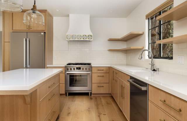 1235 Garden Street photos photos