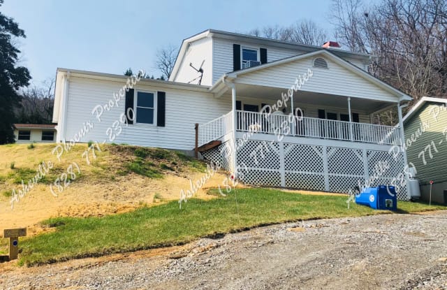 62 Haw Creek Cir - 62 Haw Creek Circle, Asheville, NC 28805