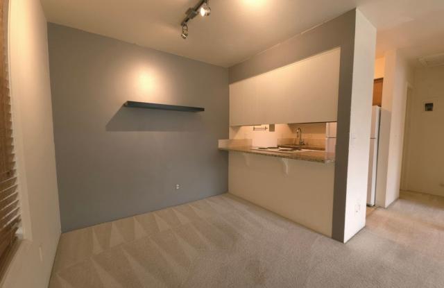 Mountain Views for a Serene and Scenic Lifestyle Gallery 4