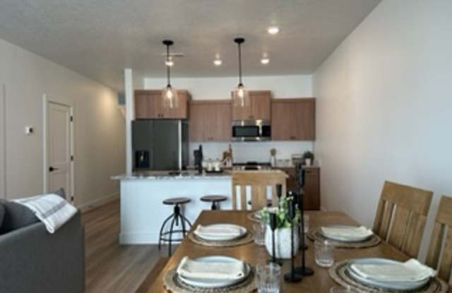 Row Home with 1 car garage 2 bed, 2.5 bath photos photos