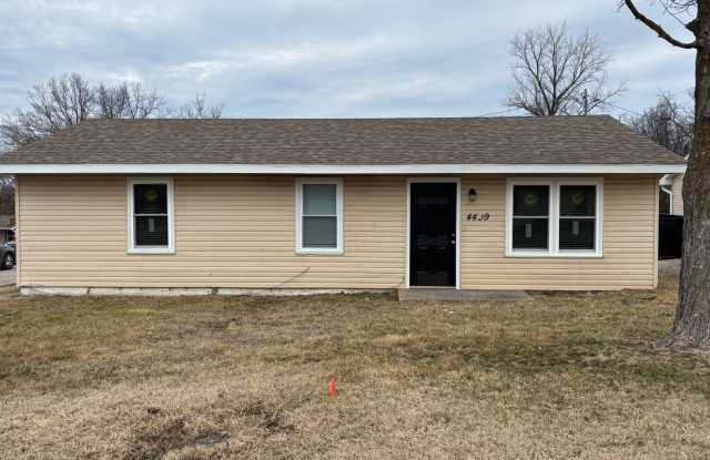 3 Bed 1 Bath Remodeled House photos photos