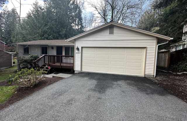 3Bd/2Ba Sammamish House - 22467 Northeast 18th Street, Sammamish, WA 98074
