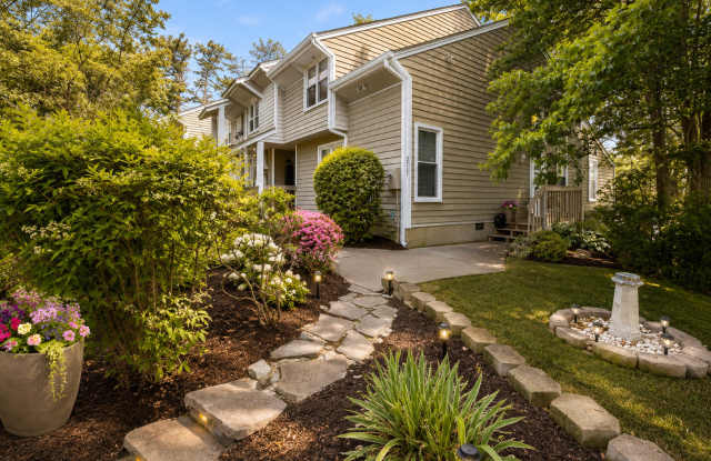 2717 Seashore Cove - 1 photos photos