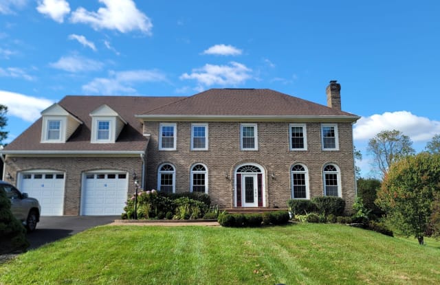 5780 ROBEYS MEADOW LANE - 5780 Robeys Meadow Lane, Fairfax Station, VA 22030