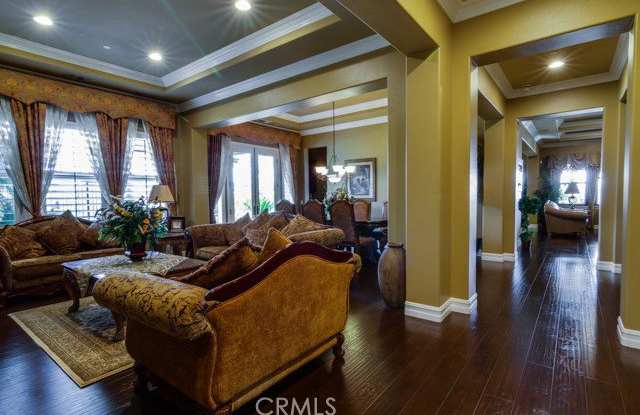19244 Falabella Lane Gallery 3