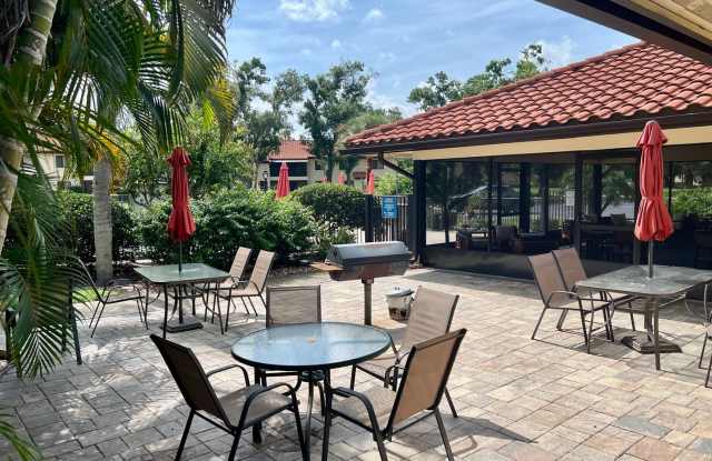 Move-In Ready 1-bed, 1-bath, Sarasota Condo off University Pkwy for rent! Gallery 1