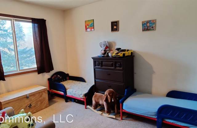 9261 Forestview Lane Gallery 2