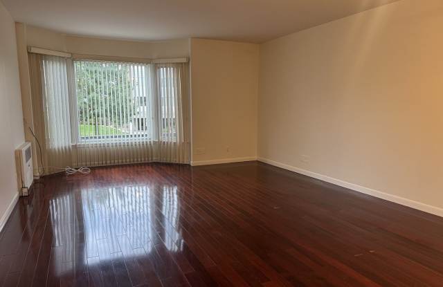400 Ascot Drive Gallery 4