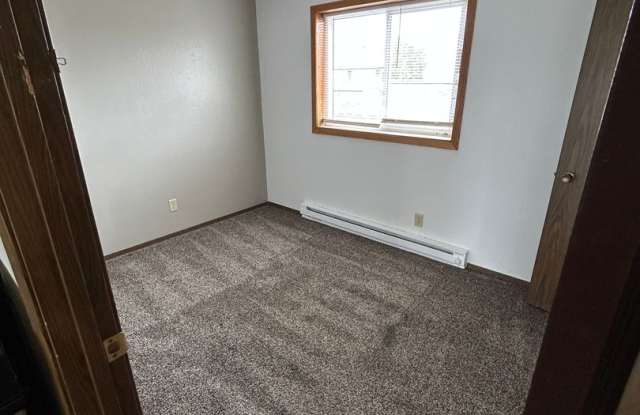 3719 W 9th St photos photos