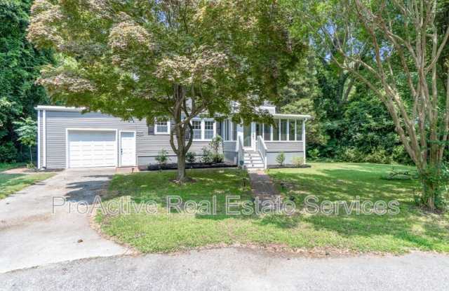 6040 Airway Lane Gallery 3