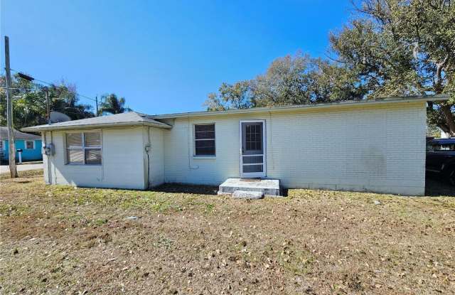 103 W CARVER STREET photos photos