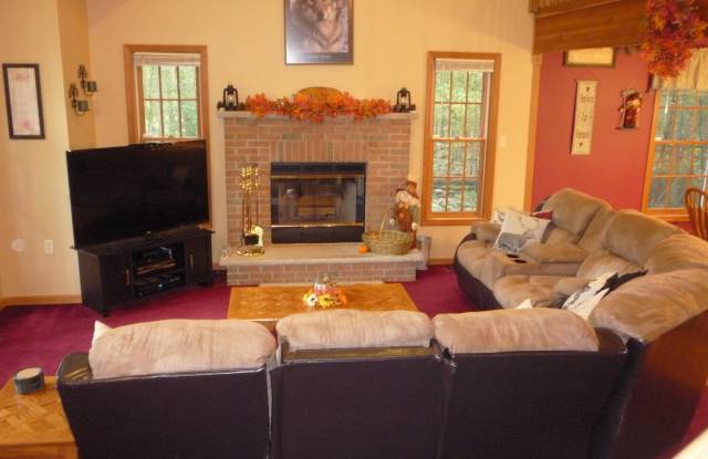 123 Pasquin Dr Gallery 2