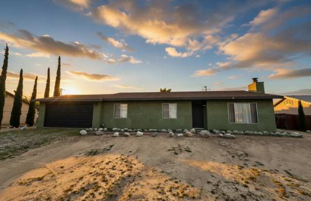 3-bedroom 2 bath Home with Central AC - Fully Furnished photos photos