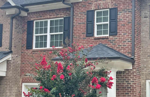 3 Bedrooms 2.5 Baths  Condo in Downtown Watkinsville! photos photos
