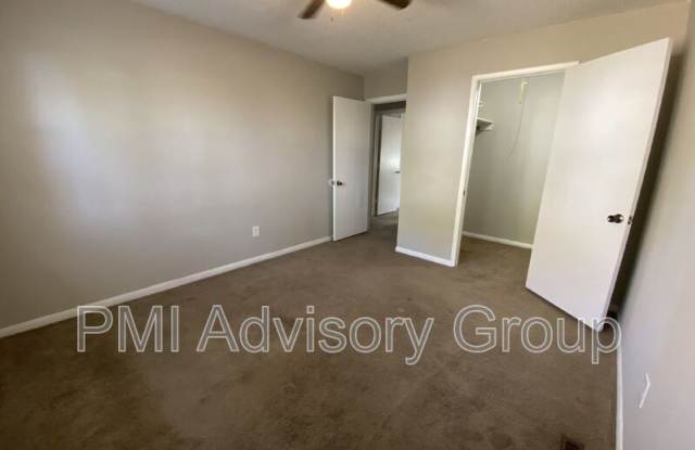 6725 SW Shadyvale Ln Gallery 4