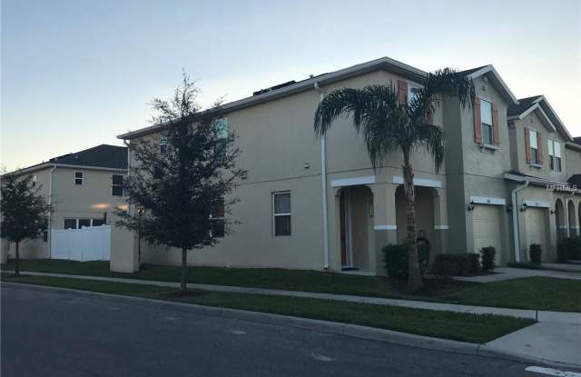 5100 ADELAIDE DRIVE Gallery 2