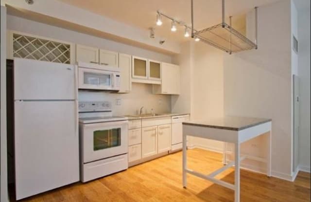 180 N Randolph photos photos