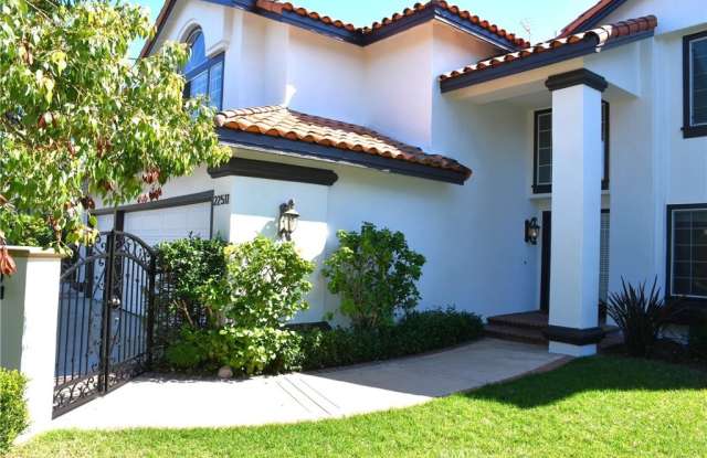 22511 Peartree - 22511 Peartree, Mission Viejo, CA 92692