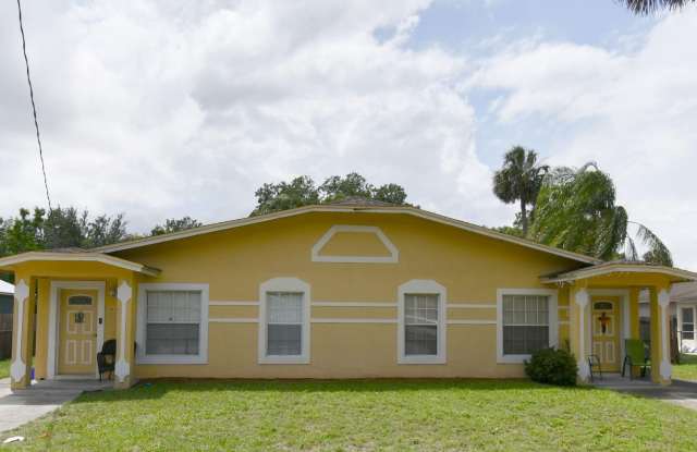4 Bedroom 2 Bath photos photos