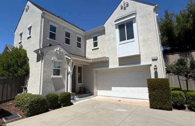 3 bedroom | 2.5 bathroom | McKinley Village Single Family Home photos photos