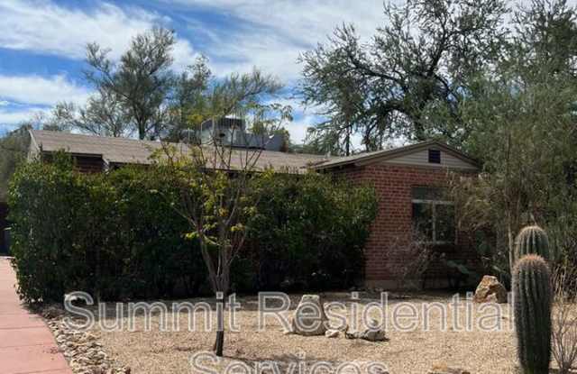 2702 E Sylvia Street - 2702 East Sylvia Street, Tucson, AZ 85716