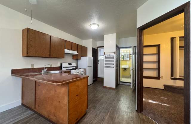 6th & N photos photos 6th & N photos photos