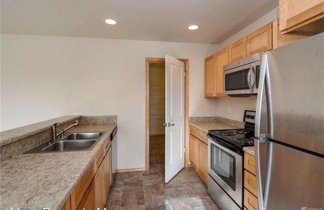 421 O`Henry Court NE Gallery 2