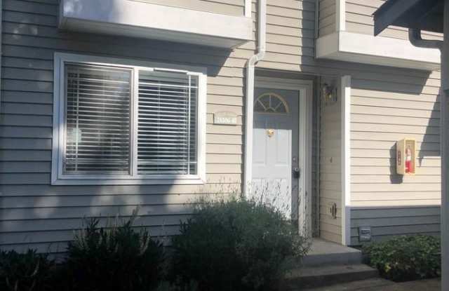 21206 48th Ave W - 21206 48th Avenue West, Mountlake Terrace, WA 98043