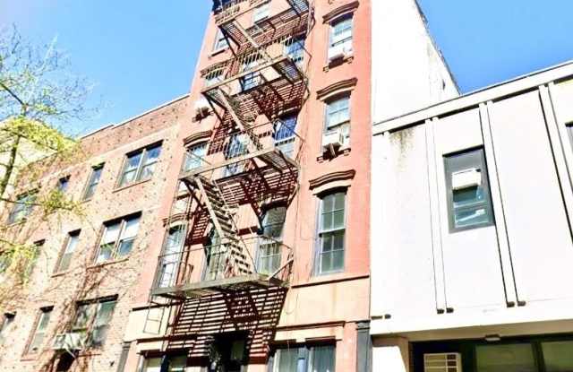 237 W 10th Street Gallery 1
