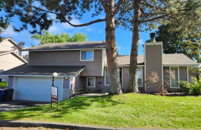 MOVE-IN SPECIAL: Spacious 4 Bedroom Home in N. Richland - 464 Mainmast Court, Richland, WA 99354